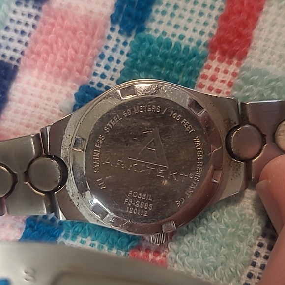 GUC Fossil Arkitekt watch with blue face with new battery placed yesterday. - Picture 3 of 4